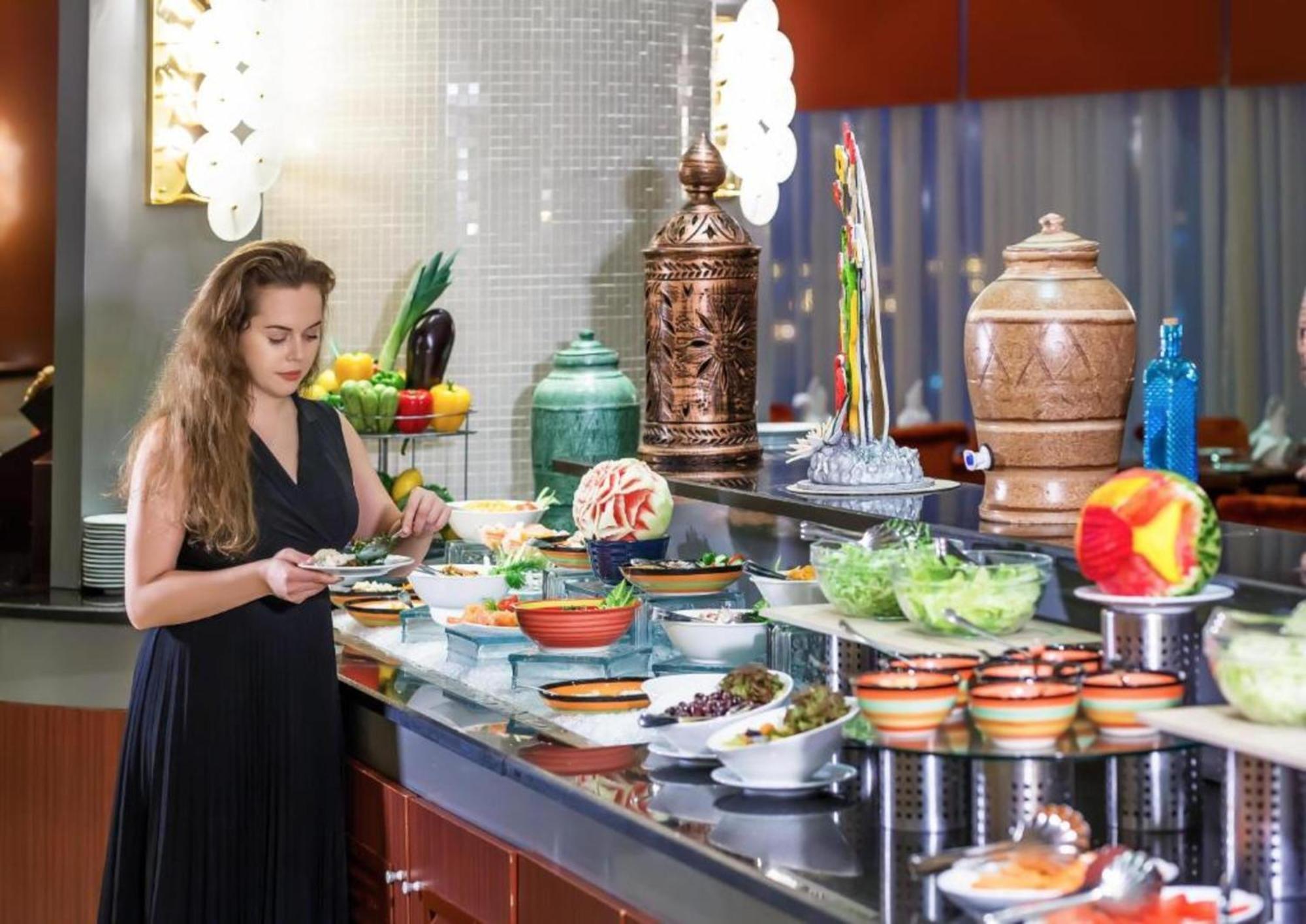 Dancenter Luxe Corniche Hotel Formerly Concorde Hotel Эль-Фуджайра Экстерьер фото