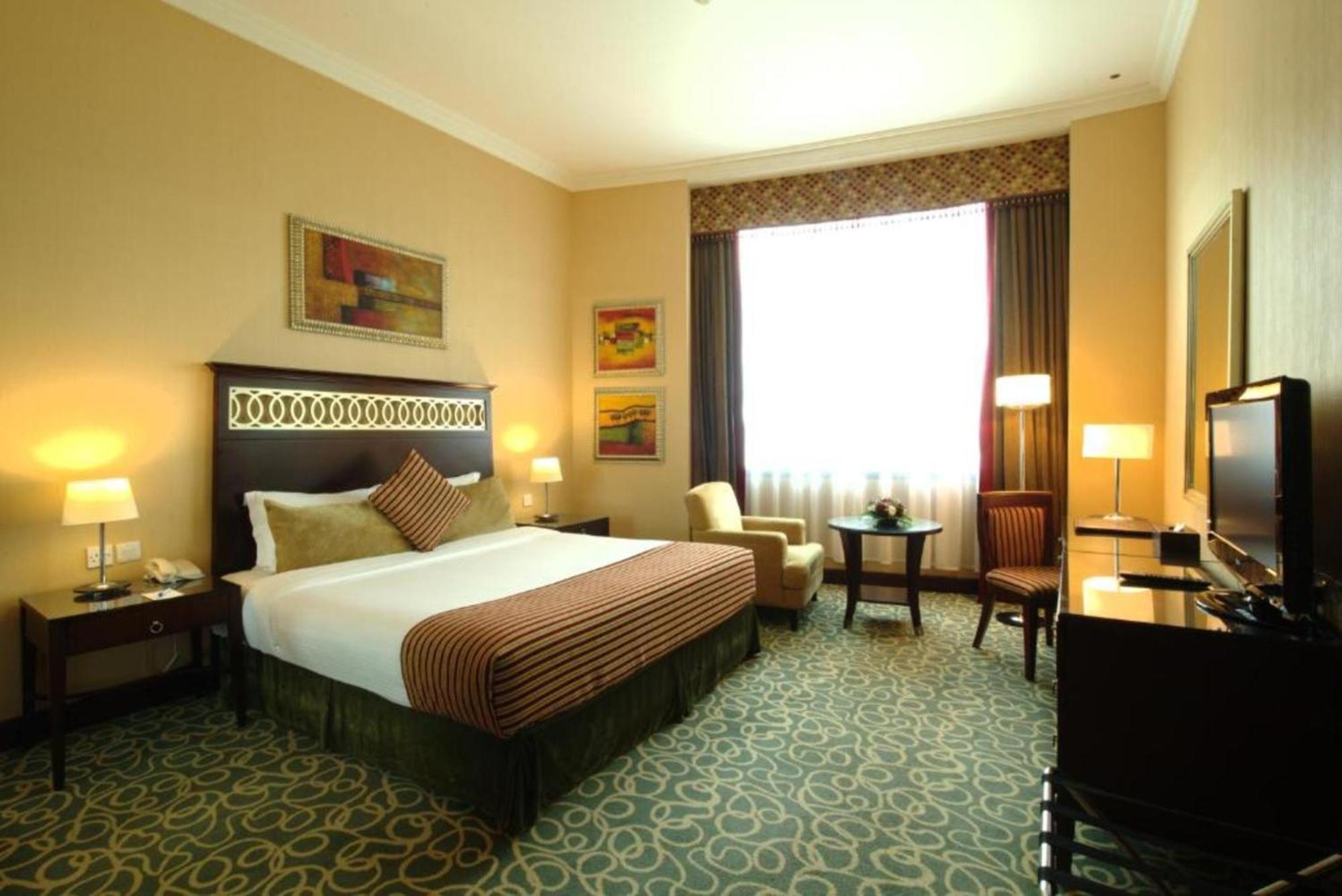 Dancenter Luxe Corniche Hotel Formerly Concorde Hotel Эль-Фуджайра Экстерьер фото