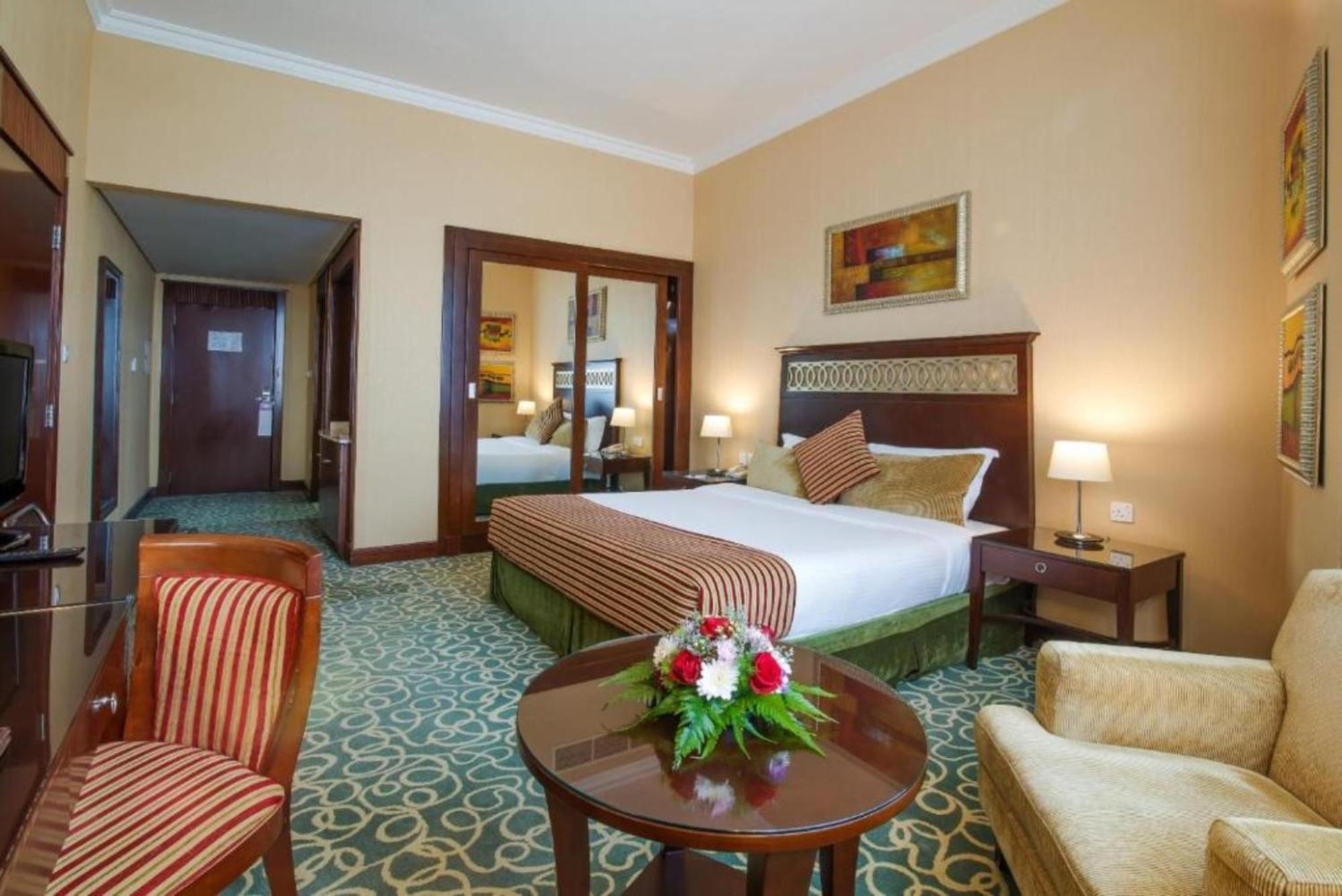 Dancenter Luxe Corniche Hotel Formerly Concorde Hotel Эль-Фуджайра Экстерьер фото
