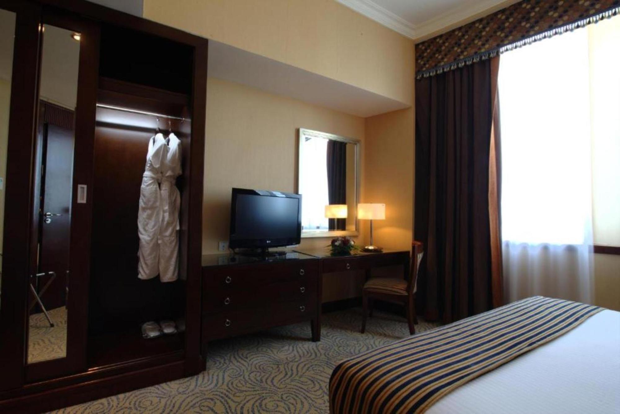 Dancenter Luxe Corniche Hotel Formerly Concorde Hotel Эль-Фуджайра Экстерьер фото