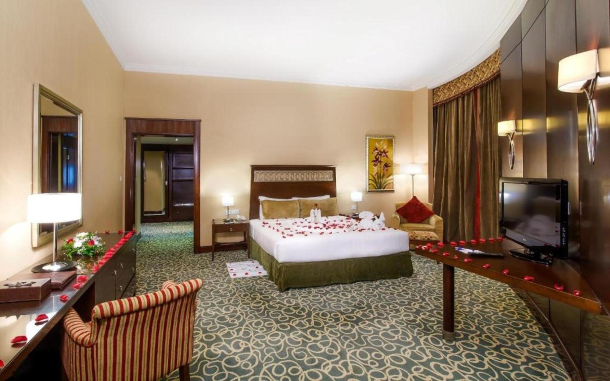 Dancenter Luxe Corniche Hotel Formerly Concorde Hotel Эль-Фуджайра Экстерьер фото