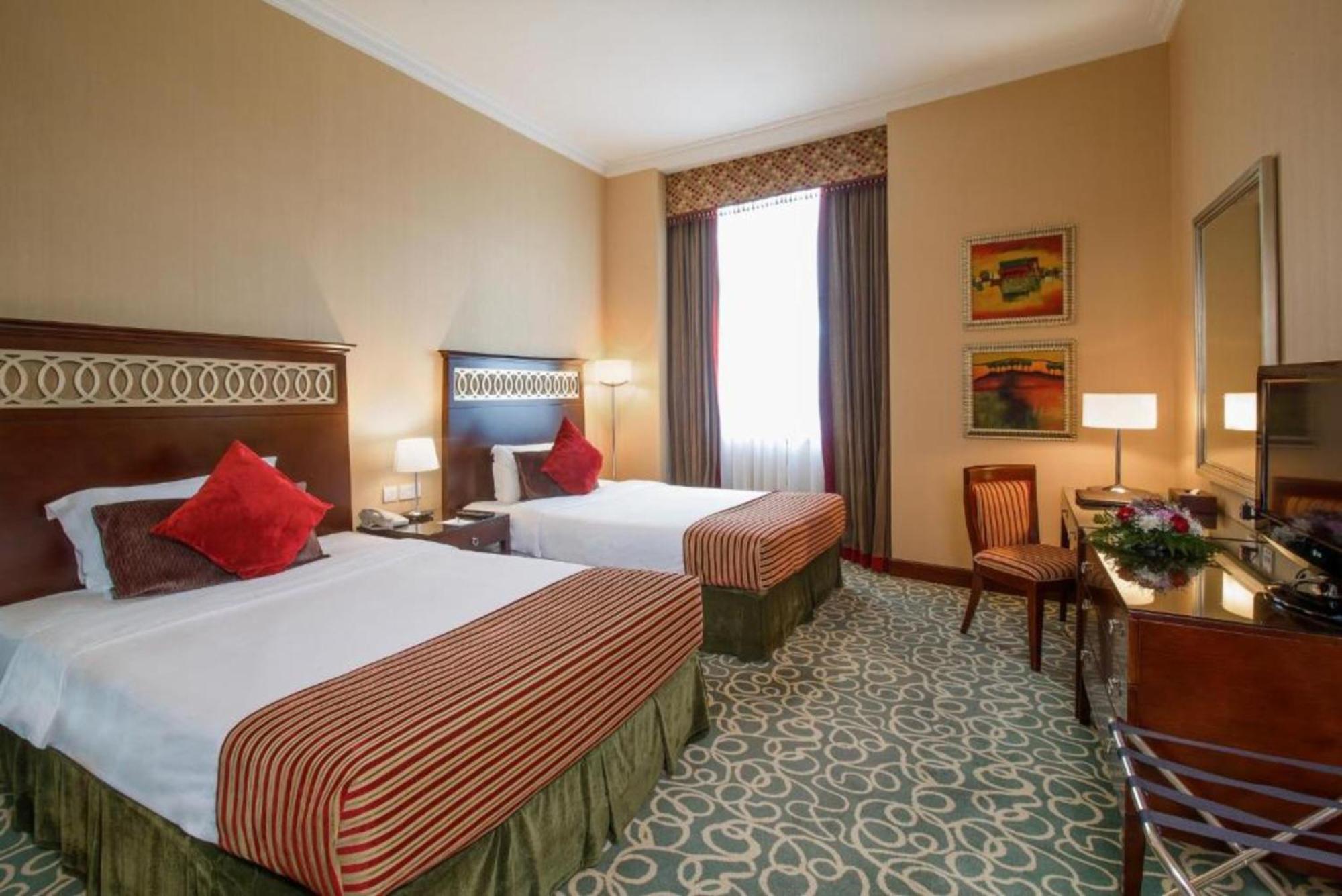Dancenter Luxe Corniche Hotel Formerly Concorde Hotel Эль-Фуджайра Экстерьер фото